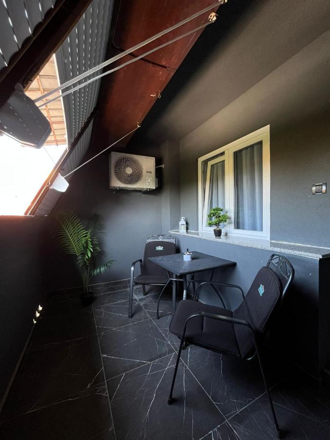 Aby Apartment Slavonski Brod Exterior photo