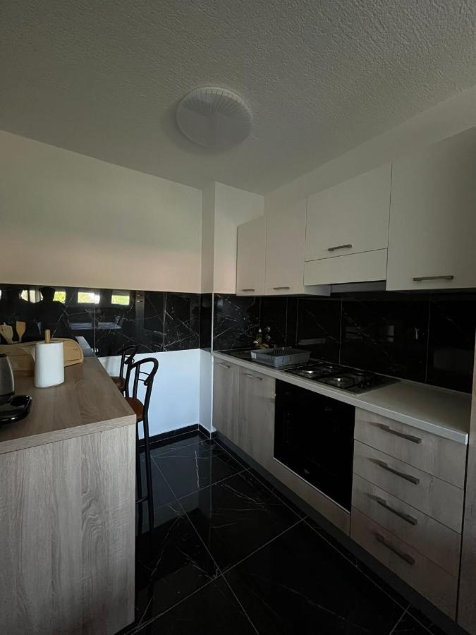 Aby Apartment Slavonski Brod Exterior photo